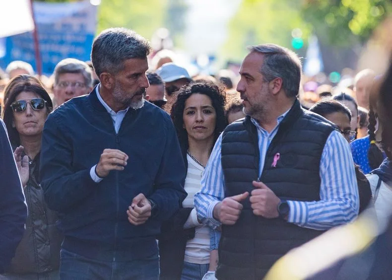 Ulpiano Su&aacute;rez (Capital) y Mat&iacute;as Stevanato (Maip&uacute;) se muestran muy activos en redes.&nbsp;