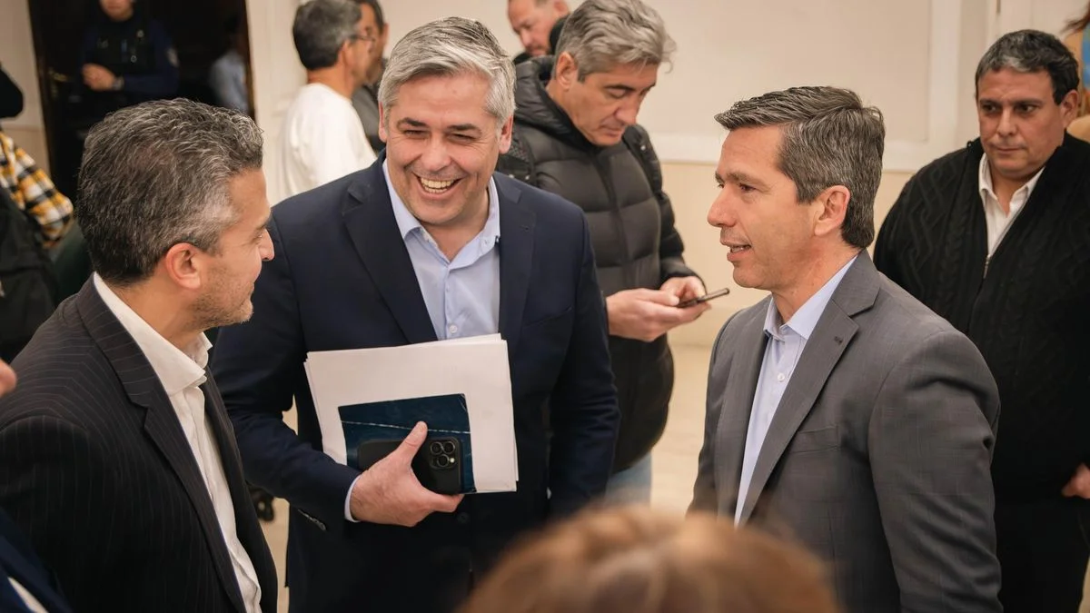 El oficialismo aceleraba con La Unión Mendocina, pero el PJ levantó la mano y sigue la rosca legislativa