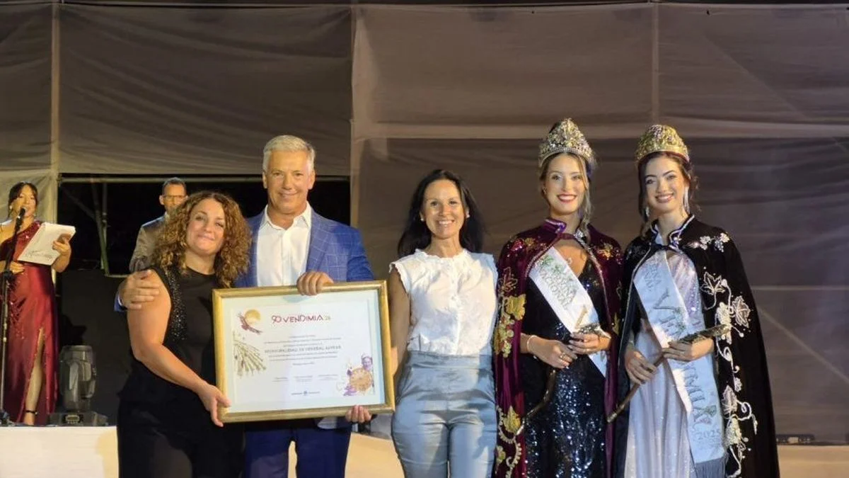 General Alvear fue distinguido por su aporte a la cultura provincial por su fiesta de la Vendimia