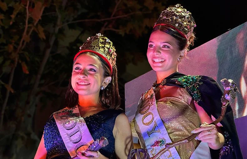 Reina y virreina departamentales dir&aacute;n presente.