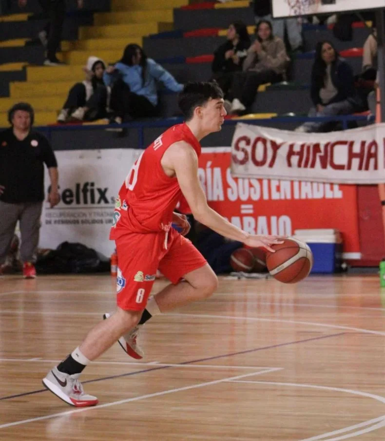 Andes Talleres y Huracán Las Heras ganaron sus encuentros en el torneo Clausura de básquet.