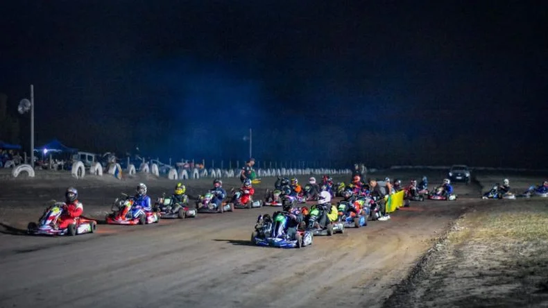 M&aacute;s de 120 pilotos estuvieron en pista.&nbsp;