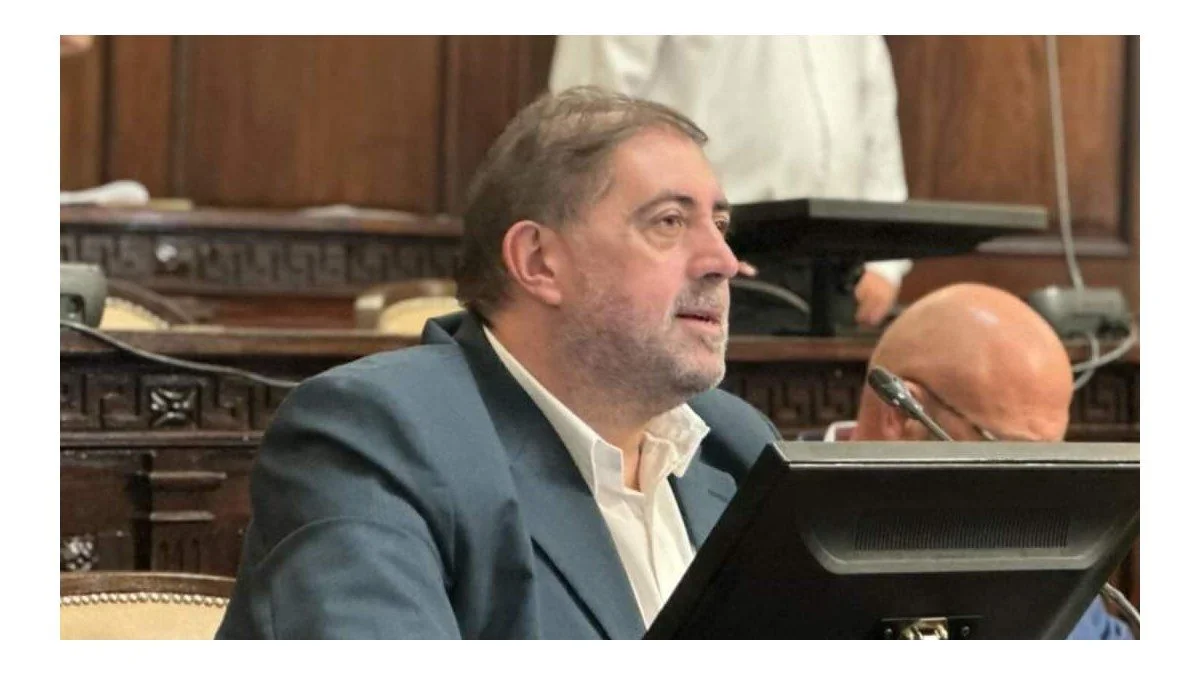 Con críticas incendiarias al intendente Stevanato, un senador maipucino del PJ armó su propio bloque