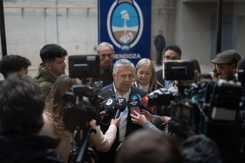 El gobernador Alfredo Cornejo le respondi&oacute; a Anabel Fern&aacute;ndez Sagasti por la denuncia en la justicia federal.&nbsp;
