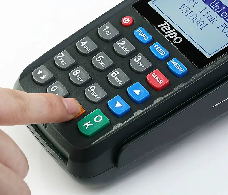 Se podrá pagar en dólares con tarjeta de débito.