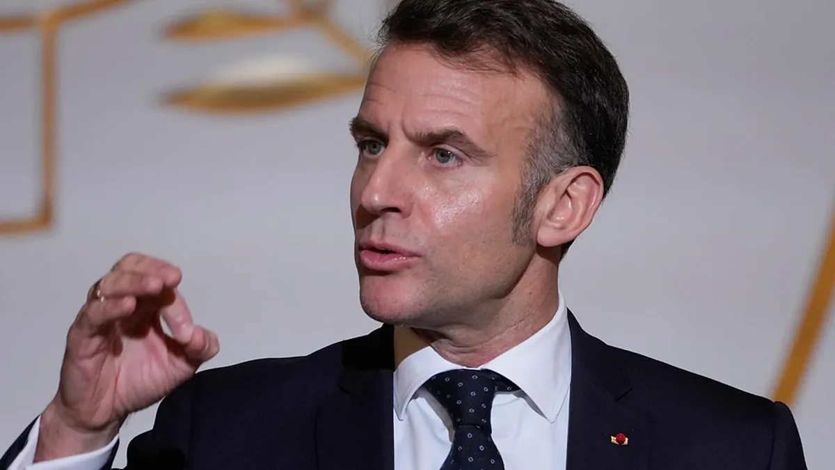 Emmanuel Macron exige a Israel frenar la ofensiva en Líbano y ofrece a París como sede de paz