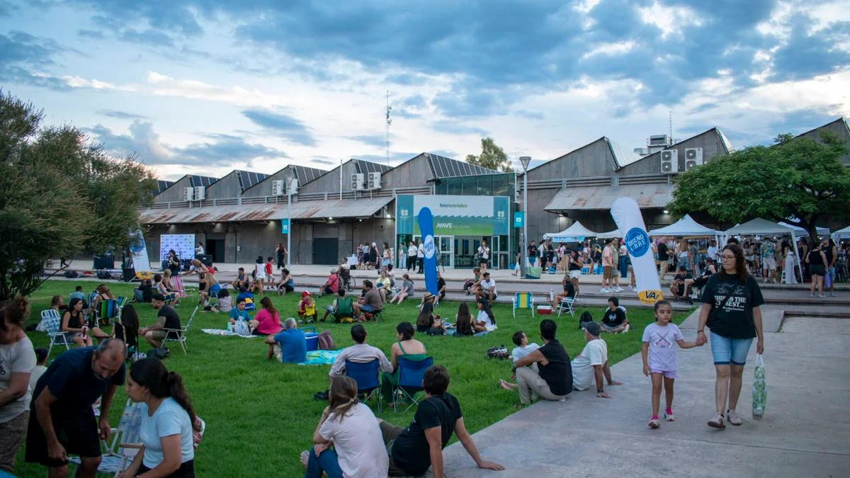 La Ciudad de Mendoza suspende actividades al aire libre por alerta meteorológica por tormentas