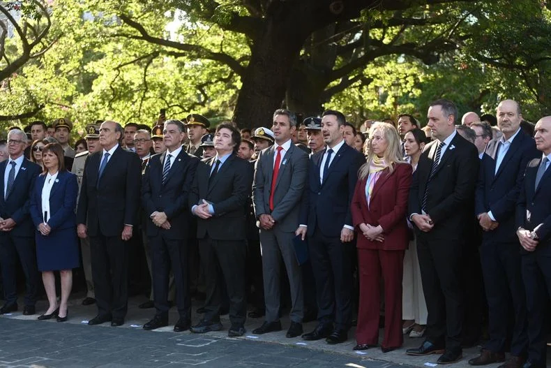 El presidente Javier Milei encabez&oacute; el acto conmemorativo a los Veteranos y Ca&iacute;dos en la Guerra de Malvinas.&nbsp;