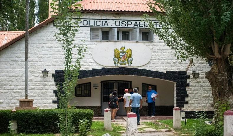 La Fiscalía tomó declaración a vecinos agredidos en medio de enfrentamientos con la UOCRA. 