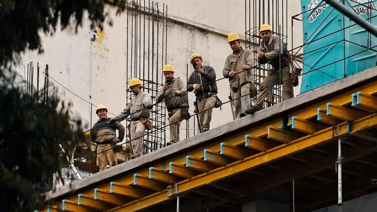 Tres cámaras empresarias se rebelan contra la reforma laboral que impulsa Milei