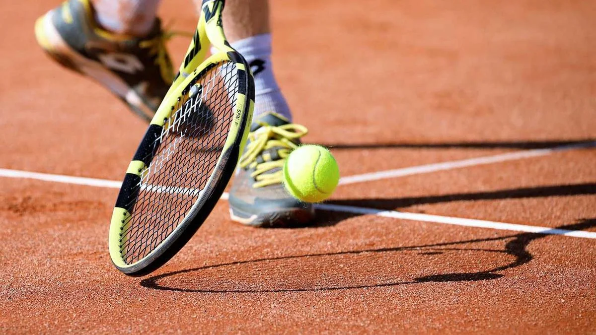 Polémica en el tenis por la polémica crítica de una militante K que encendió el avispero en el deporte