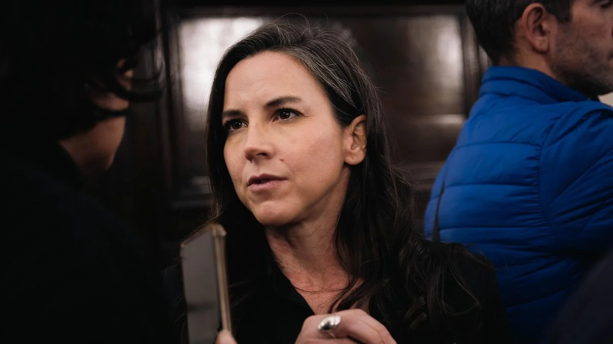 Seguridad brinda asistencia al policía imputado por balear a un ladrón: qué dijo la ministra Rus