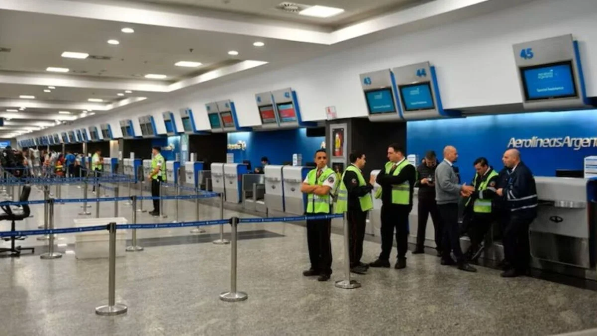 Fracaso de la conciliación: los pilotos anunciaron un paro que afectará los vuelos de todo el país