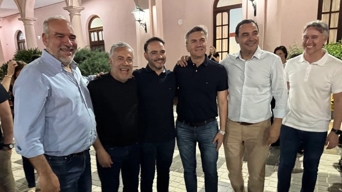 Para Cornejo, el radicalismo no va a ser una alternativa "remando contra la corriente"