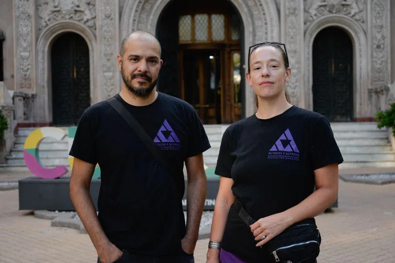 Gonzalo Bedelé y María Guadalupe Carnero, los delegados reclamaron sus derechos laborales en Vendimia.