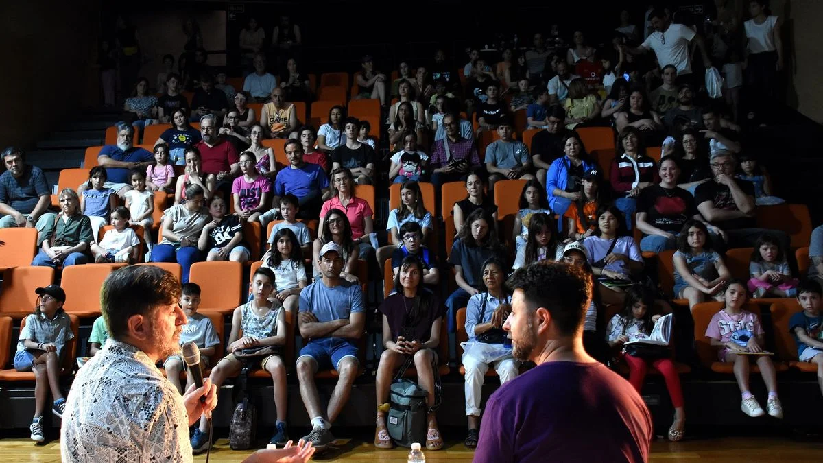 Cierra la Feria del Libro en Mendoza: crónica de una fiesta de las letras que incluyó un episodio sombrío