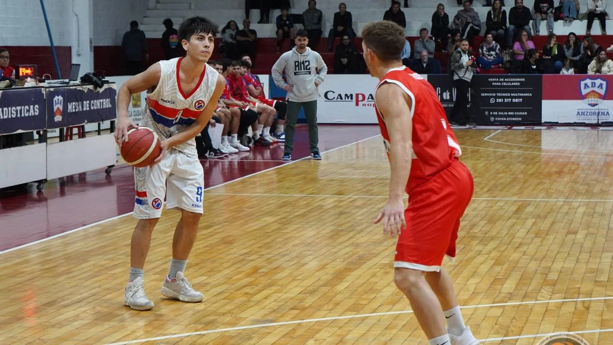 La octava del Apertura de básquet tuvo de todo: clásico, sorpresas y partidos vibrantes