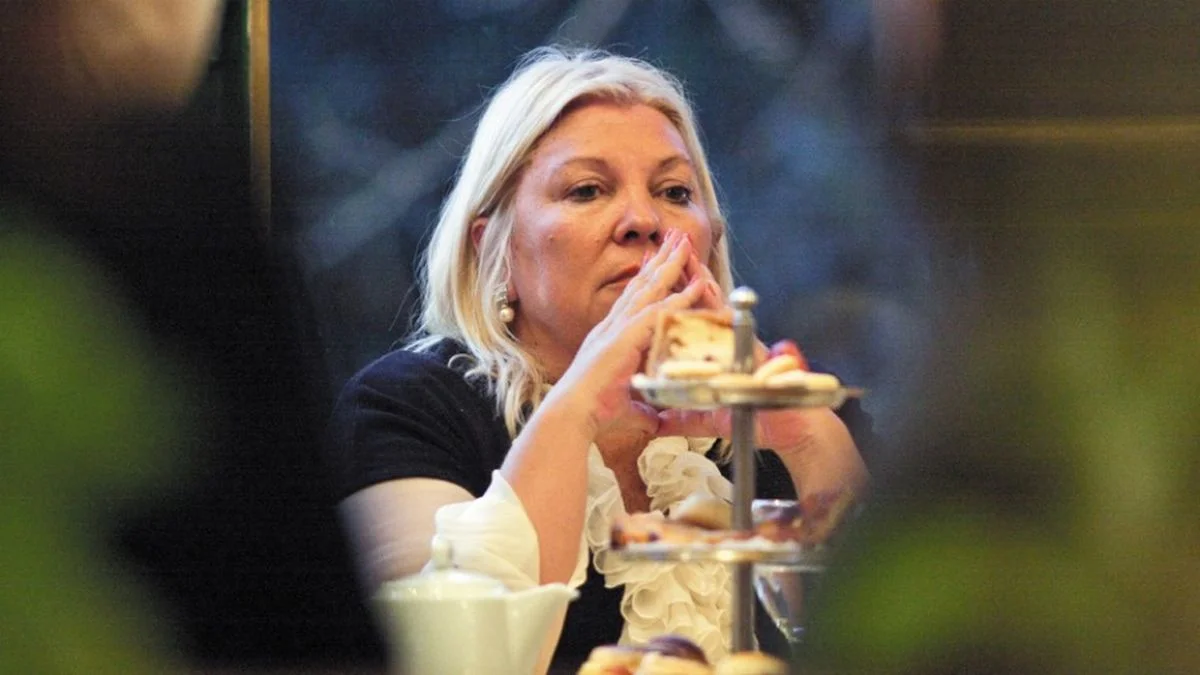 "Mafias y lavado": la dura acusación de Carrió contra la AFA que salpica a Sergio Massa y el narcotráfico