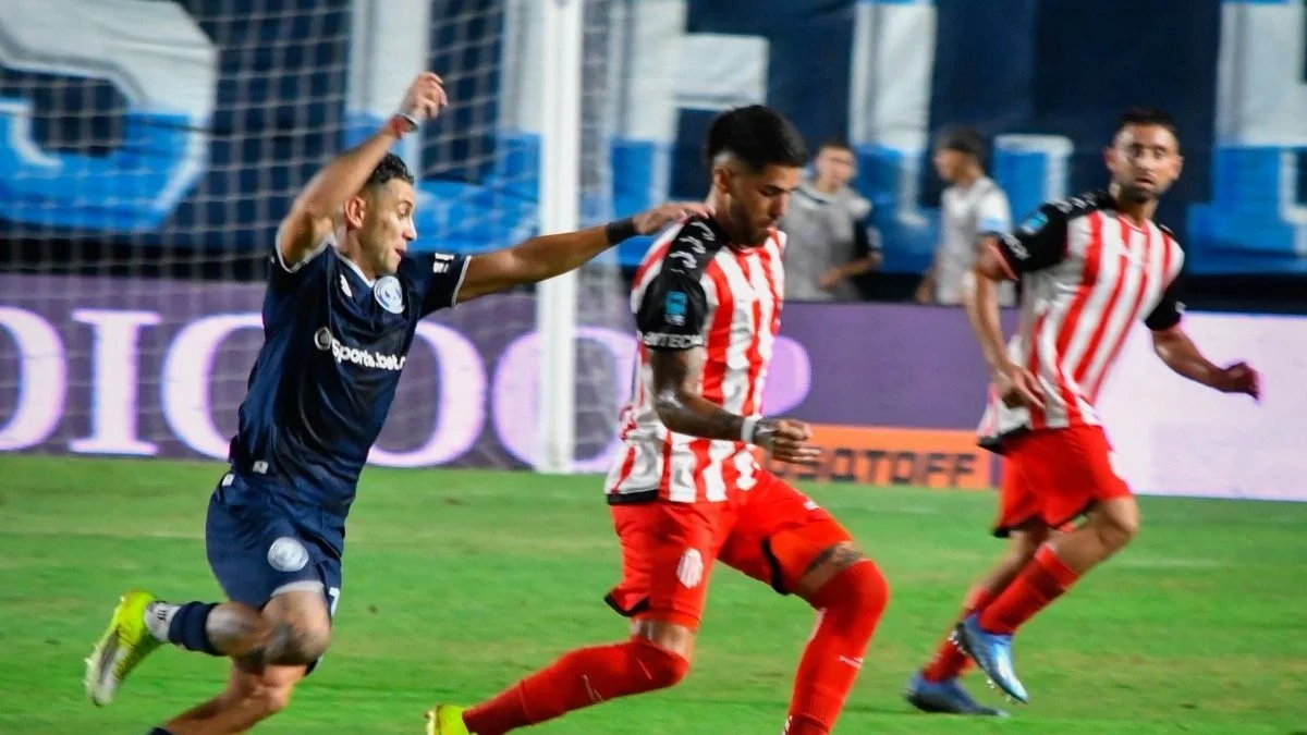 Independiente Rivadavia perdió ante Barracas Central en el Gargantini y podría perder la cima de la Zona B