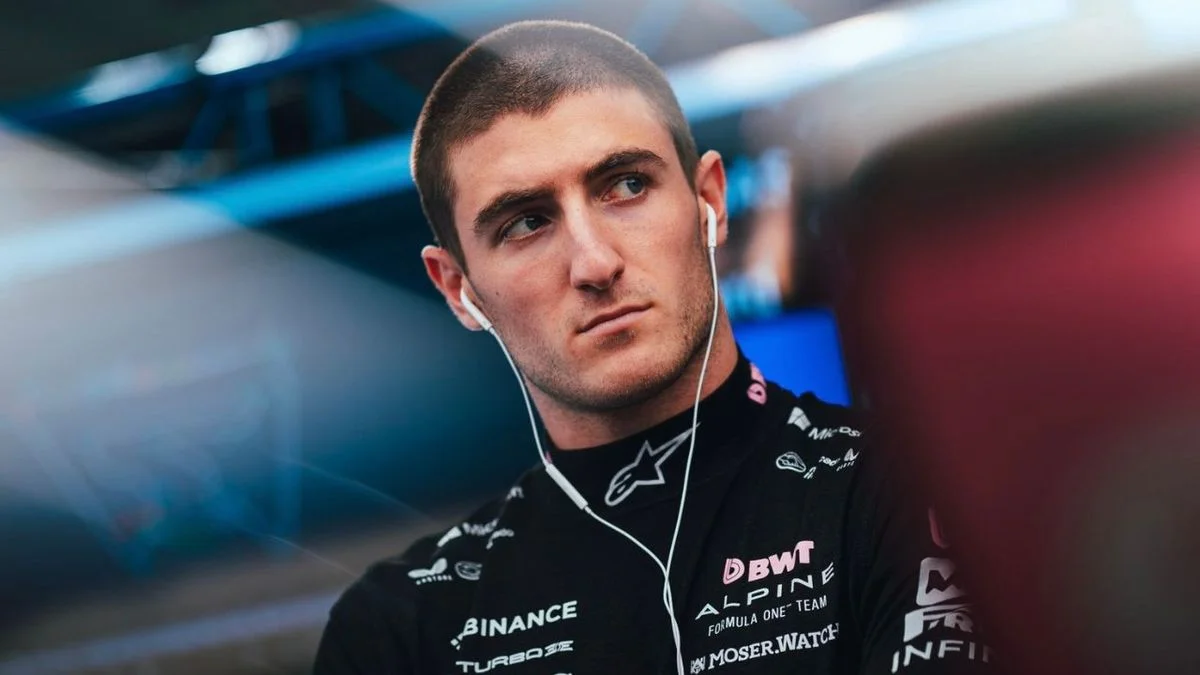 Atento Franco Colapinto: Carlos Sainz dominó el jueves de Fórmula 1 y Jack Dohan sorprendió a todos en Bahréin