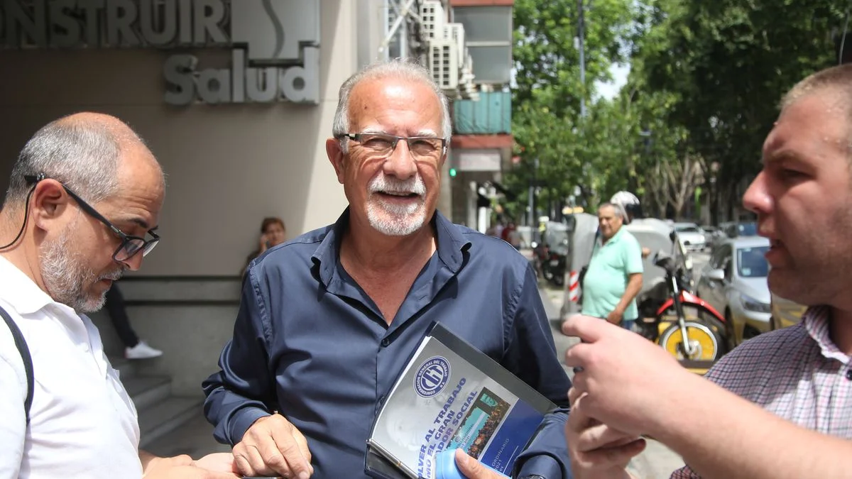 Pese a los rumores de reuniones con el Gobierno nacional, la CGT advierte que "el paro no se negocia"
