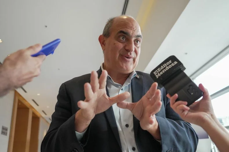 Mario Adaro consider&oacute; que la demanda de las empresas deb&iacute;a admitirse.&nbsp;&nbsp;