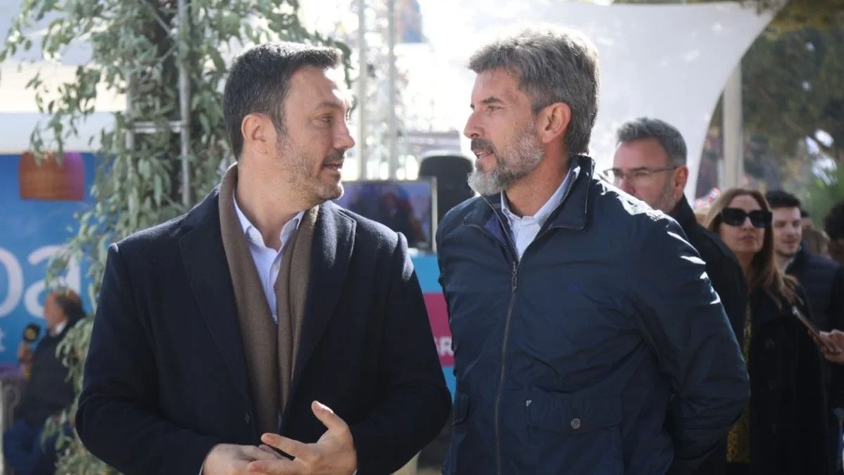 Encuestas para todos los gustos: la pelea entre dos y la ilusión de los desconocidos