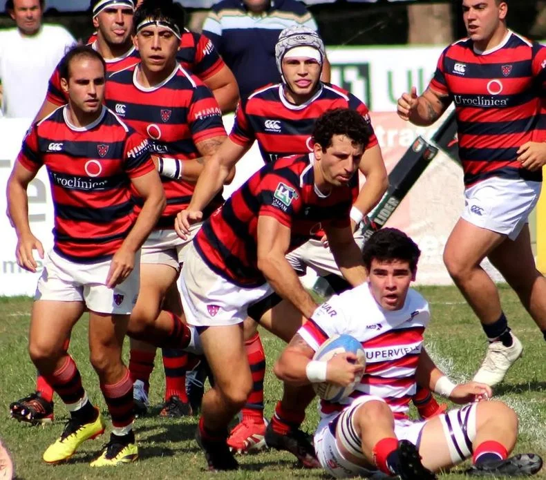 El derbi del rugby provincial quedó en manos de Los Tordos.