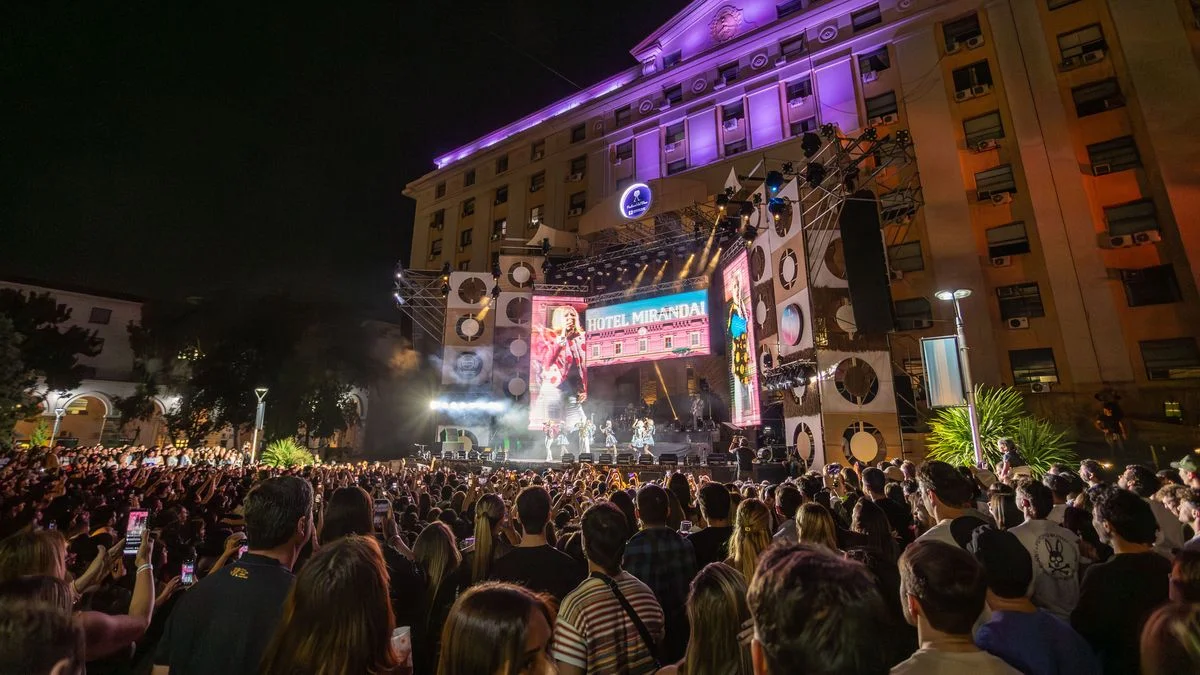 Una multitud vibró en el cierre de la Peatonal del Vino con Gauchito Club y Miranda