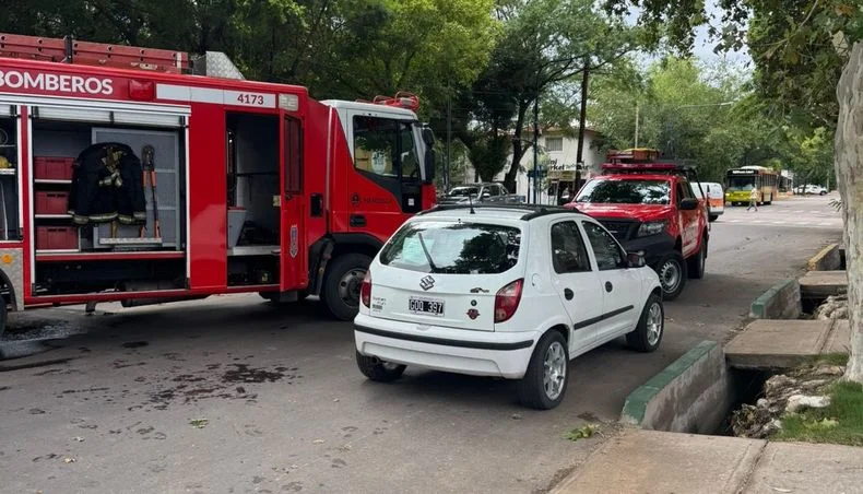 Trabajaron bomberos del Cuartel Central y Godoy Cruz &nbsp;