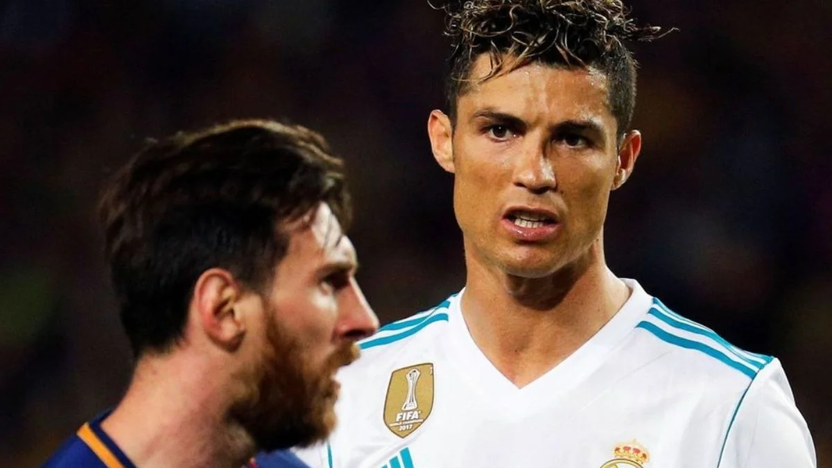 ¡No lo perdonó! El "bloqueo" de Cristiano Ronaldo a una leyenda por elegir a Messi como el mejor de todos