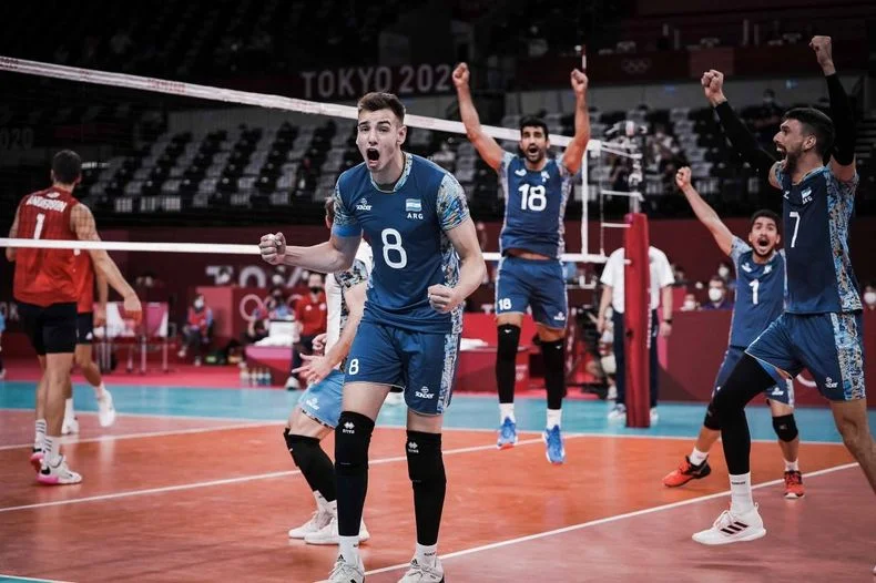 Loser y Argentina van por el Mundial de v&oacute;ley y la VNL