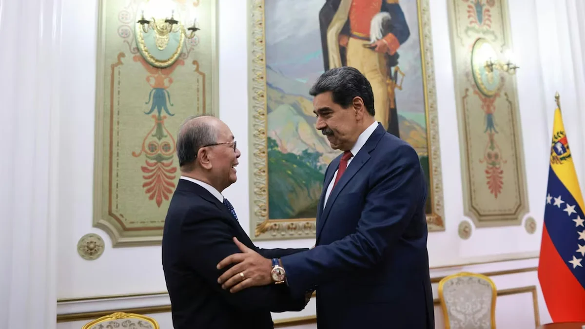 Nicolás Maduro se reunió con altos funcionarios de China antes del ataque de Estados Unidos