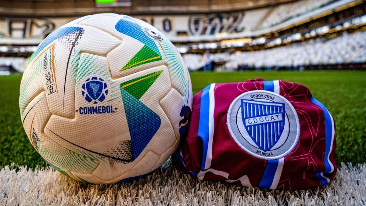 Se juegan las vuelta de la Copa Libertadores y Copa Sudamericana: cuándo juega Godoy Cruz en el Gambarte