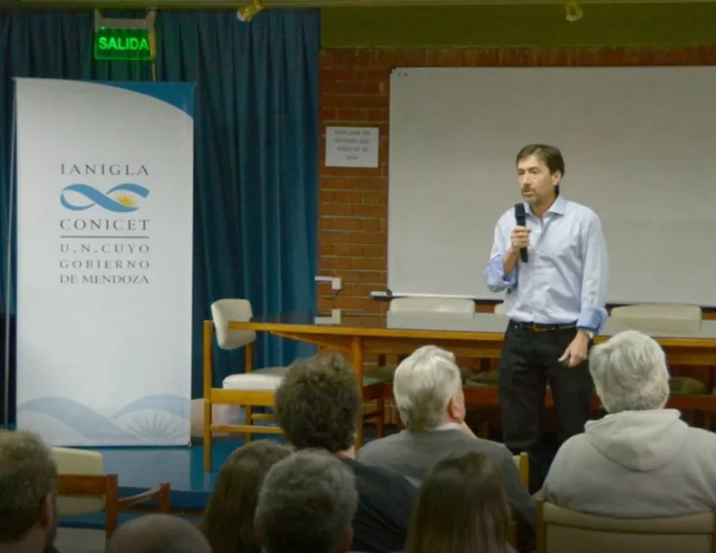 Pablo Villagra, director del IANIGLA. 