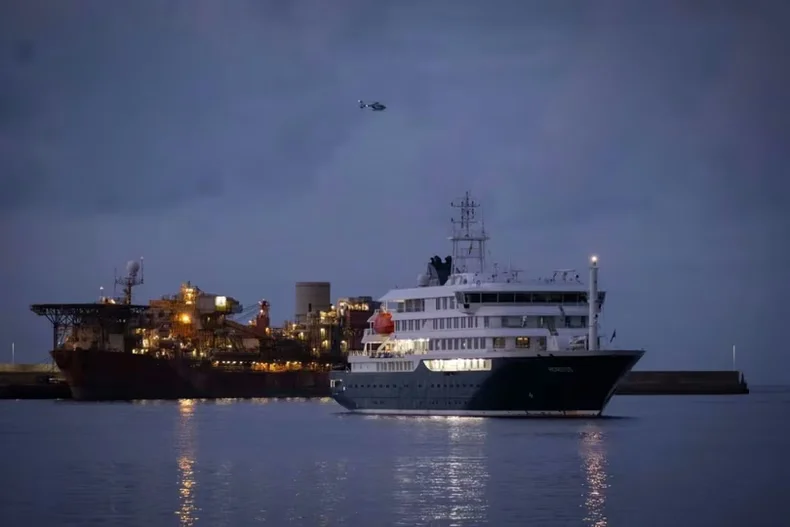 El crucero con el brote de hantavirus encontr&oacute; en Tenerife la hospitalidad sanitaria.&nbsp;
