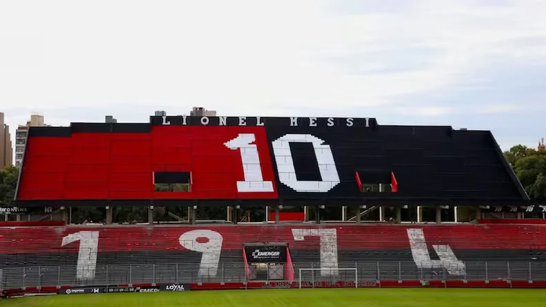 El impactante homenaje del club a Messi.