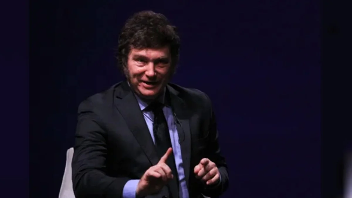 Javier Milei bancó a Patricia Bullrich y echó más leña al fuego: "Queman autos y deben ir presos"