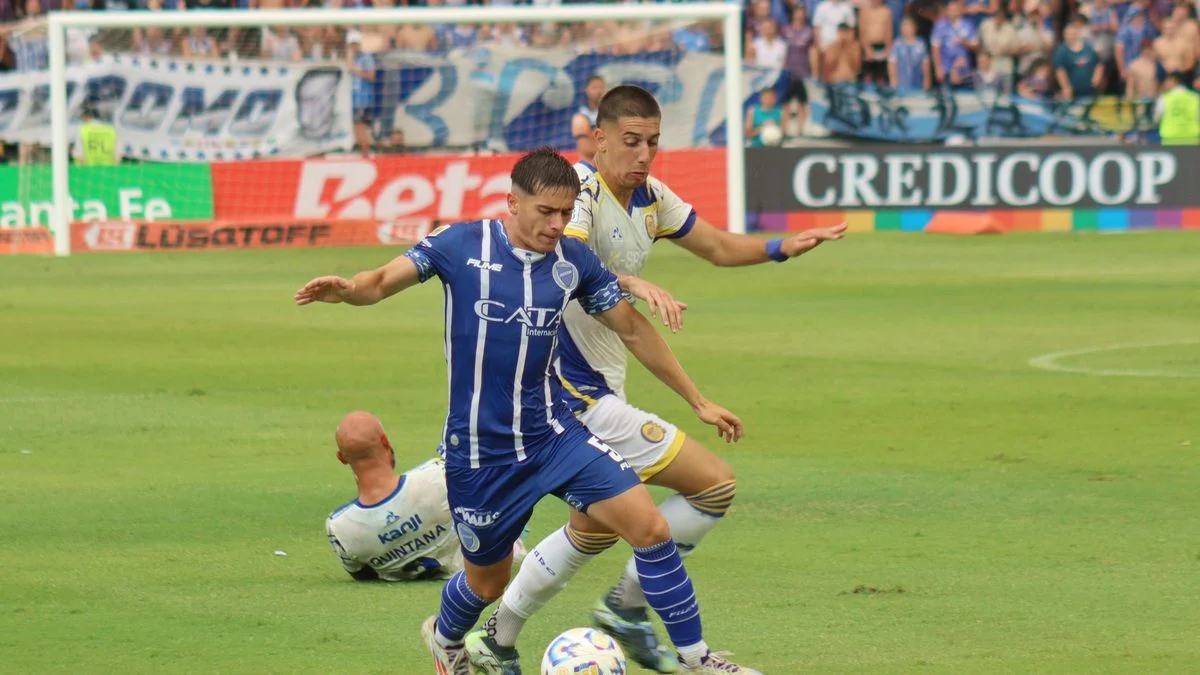 Paliza en el debut: Godoy Cruz fue goleado por Rosario Central en el Víctor Legrotaglie