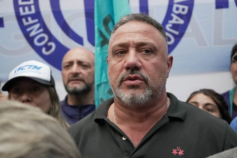 Ricardo Letard, titular del sindicato de Camioneros en Mendoza, uno de los gremios que se levanta por la situaci&oacute;n en los pozos de petr&oacute;leo.