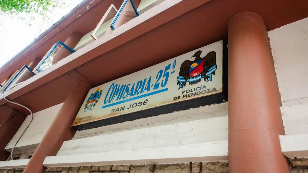 Narcomenudeo: desbaratan dos "kioscos" de drogas en Godoy Cruz y Guaymallén