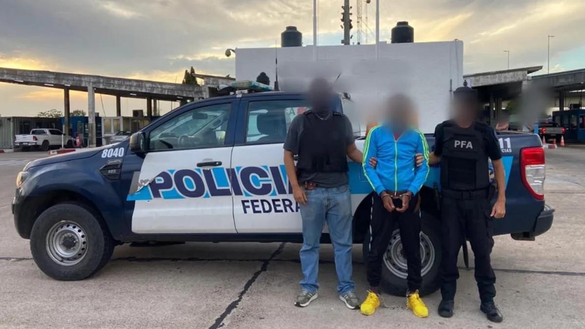 La PFA extraditó desde Uruguay a un acusado de integrar una banda que robó $20 millones