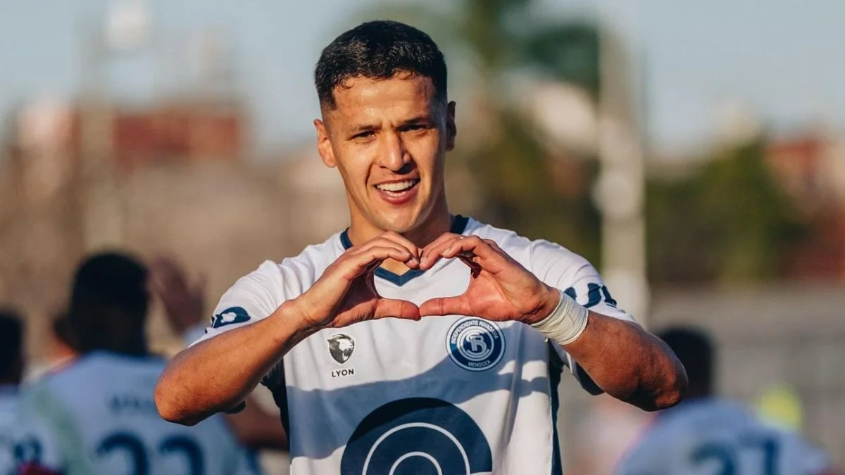 Sueño mundialista: Álex Arce se metió en la prelista de Paraguay