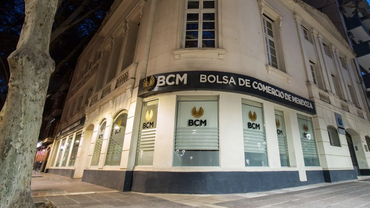 Da vuelta la hoja: quiénes son los nuevos dueños de la Bolsa de Comercio de Mendoza