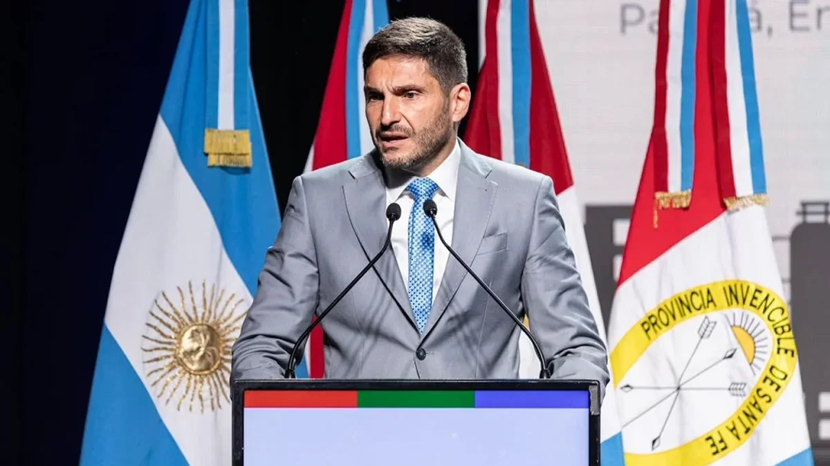 Maximiliano Pullaro busca la llave para su reelección en una elección histórica en Santa Fe