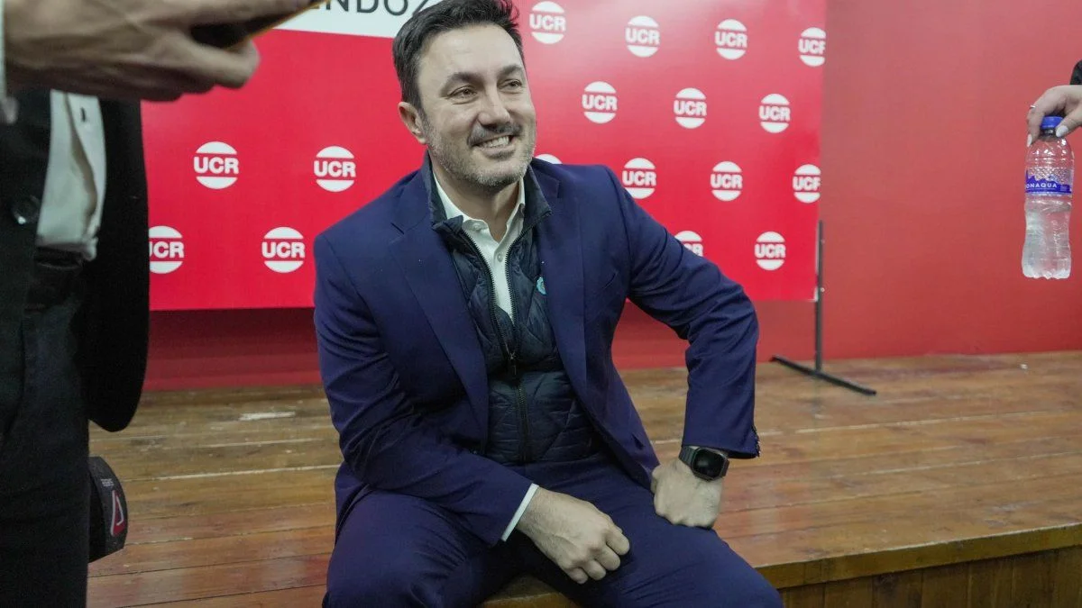 Luis Petri: "Milei es el mejor presidente de la historia, mejor que Alfonsín"