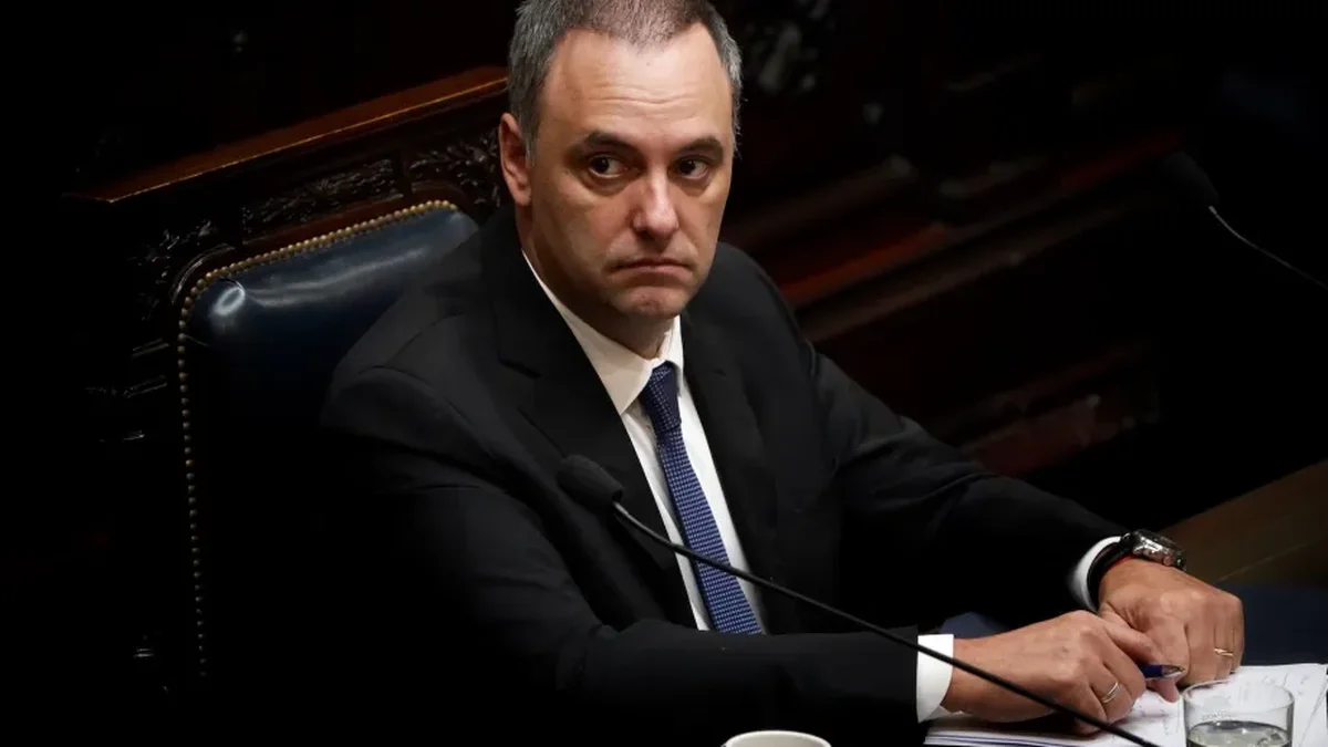Fondos buitre, pliegos de jueces y armas: los Milei reactivan el Senado para disolver el escándalo de Adorni