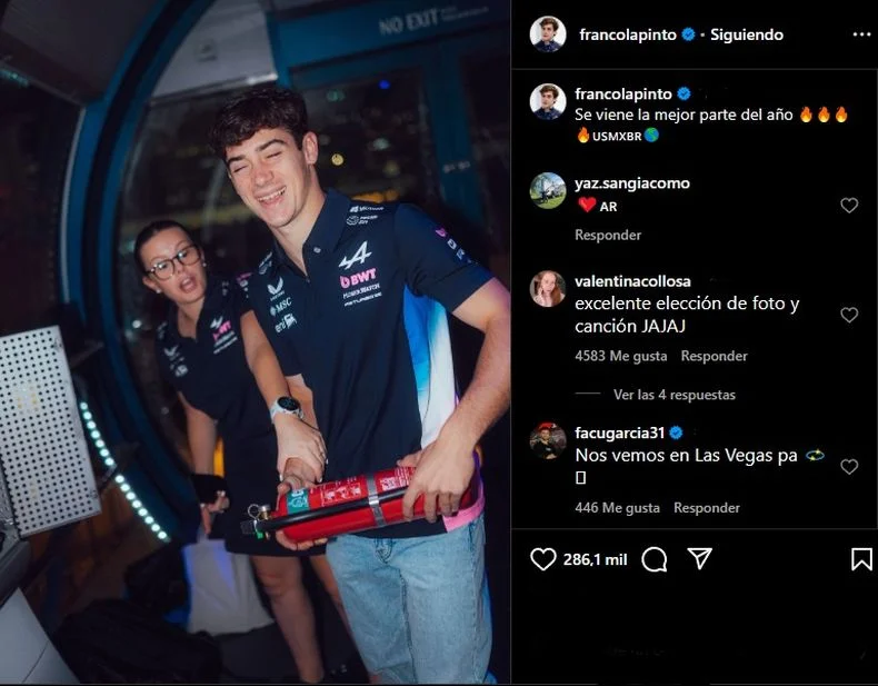 No s&eacute; si es mejor la foto o la integrante de Alpine que quiere frenarlo.&nbsp;