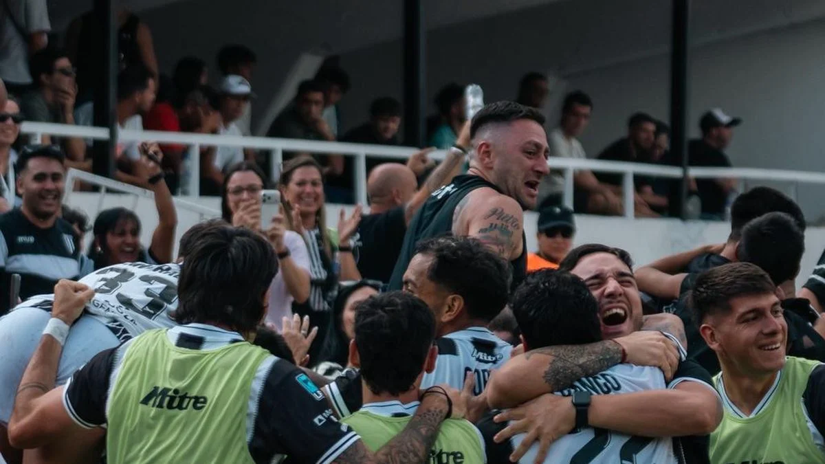 Gimnasia de Mendoza reaccionó y venció a Vélez por 3-2 en un partidazo