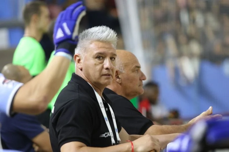 Paéz, DT de la Selección argentina mayor masculina de hockey sobre patines.